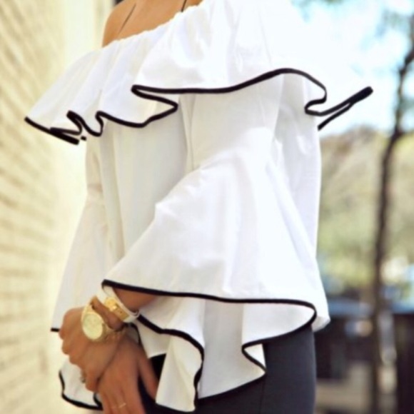 Off-the-shoulder, bell-sleeve top - Picture 6 of 6